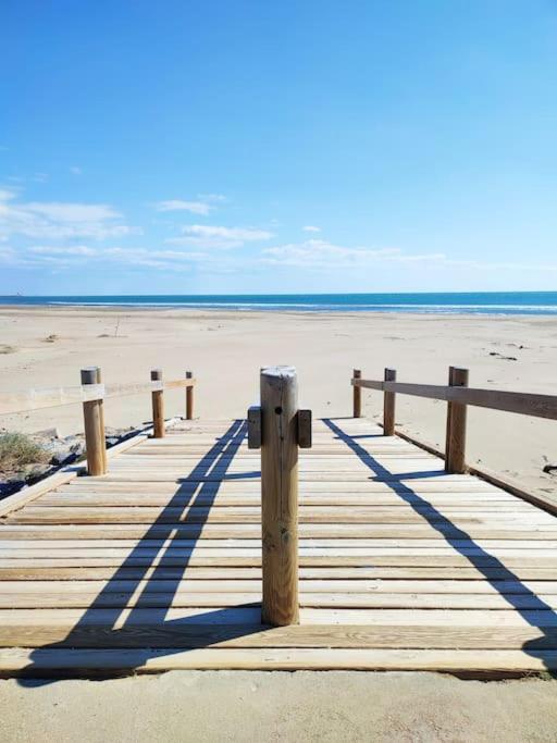 L'Escapade : Charmant T2 -Parking Gratuit, Piscine, Wifi, Clim Gruissan Exterior foto