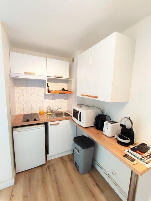L'Escapade : Charmant T2 -Parking Gratuit, Piscine, Wifi, Clim Gruissan Exterior foto